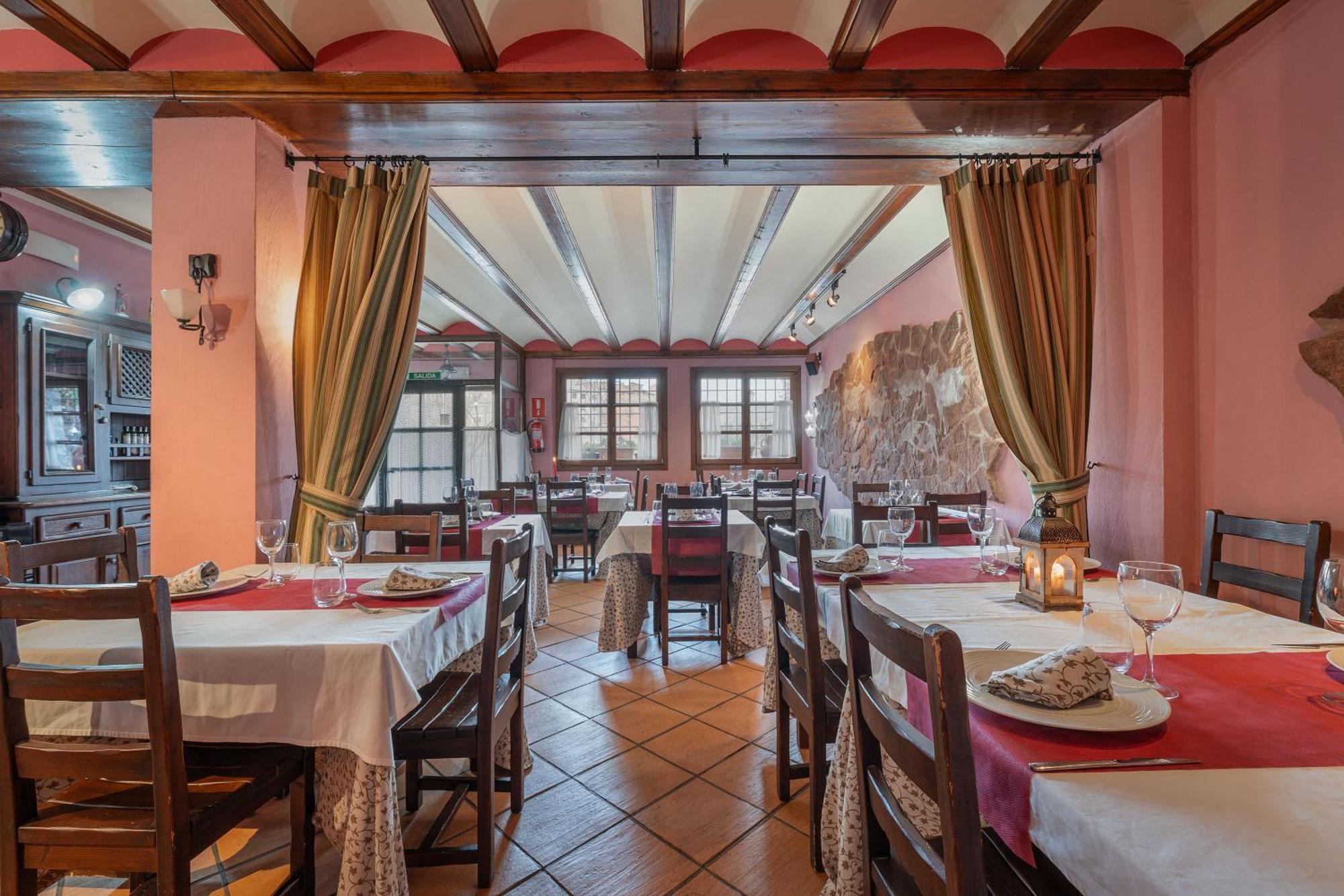 Hotel - Restaurante Prado Del Navazo Albarracín Exterior foto